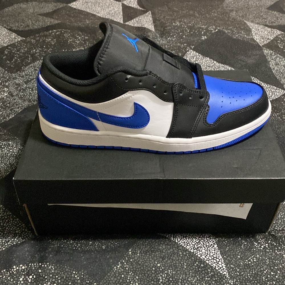 Air Jordan 1 low
